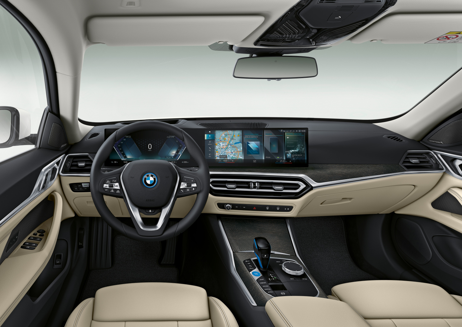 SMALL_P90422899_highRes_bmw-i4-interieur-6-2
